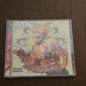 😄P!nk CD I’m Not Dead 2006